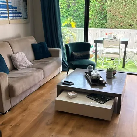 Apartment A 10 Min De Cannes Cosy 2pieces ,terrasse Et Parking Le Cannet